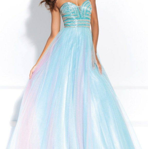 Allure Bridals Dresses & Skirts - ✔ SOLD ✔Allure Bridal Ball Gown